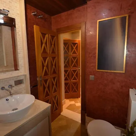 Luxury Apartment With Views To Alcazar, Cathedral And Giralda. Seville Exterior photo