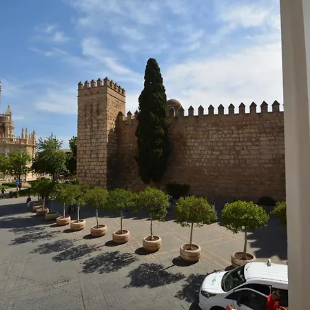 Luxury Apartment With Views To Alcazar, Cathedral And Giralda. Seville Exterior photo